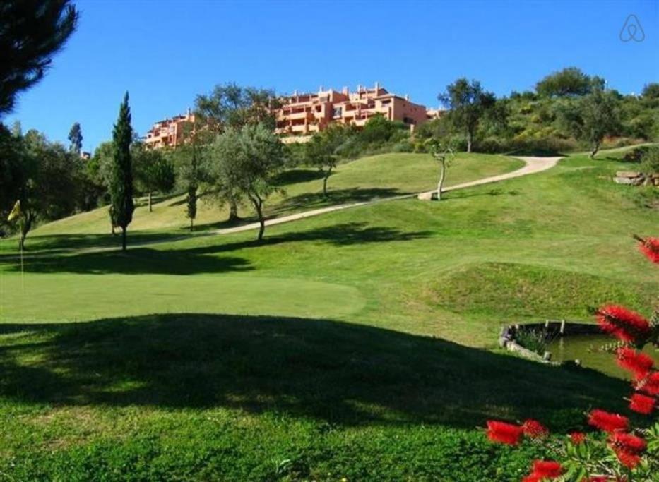 Luxury Apartment With Sea Views, Golf, Gym, Spa, 7 Pools أُخين المظهر الخارجي الصورة